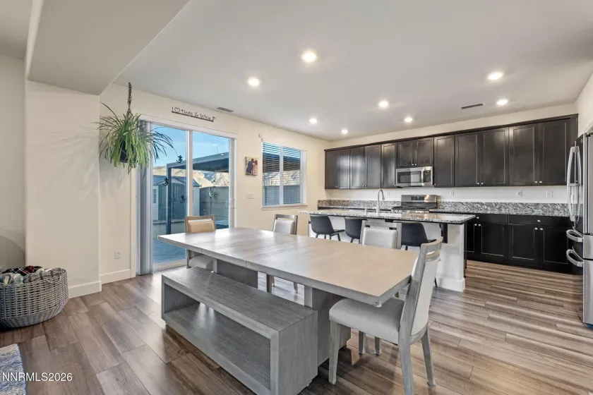 9764 Quartette, Reno, Nevada 89521, 3 Bedrooms Bedrooms, ,3 BathroomsBathrooms,Residential,Residential,Quartette,260001762