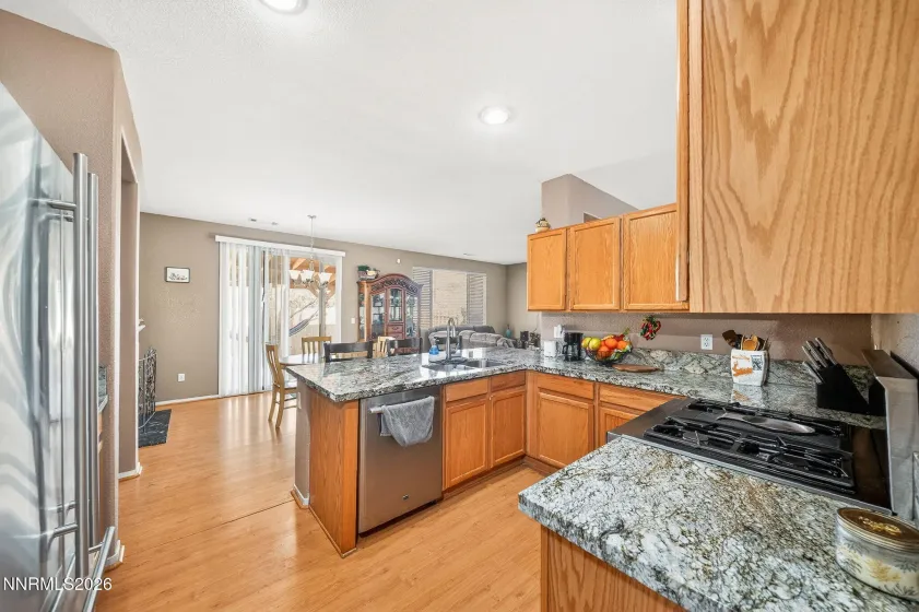 7975 Monterey Shores, Reno, Nevada 89506, 3 Bedrooms Bedrooms, ,2 BathroomsBathrooms,Residential,Residential,Monterey Shores,260002010