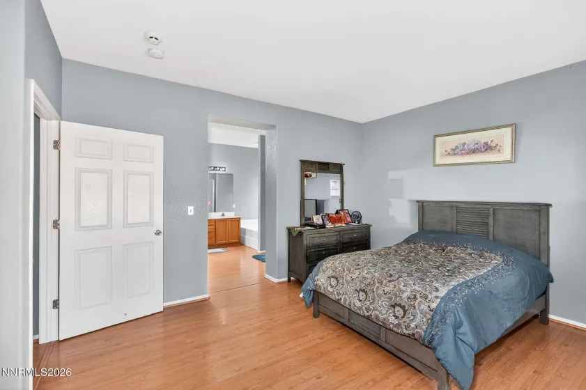 7975 Monterey Shores, Reno, Nevada 89506, 3 Bedrooms Bedrooms, ,2 BathroomsBathrooms,Residential,Residential,Monterey Shores,260002010