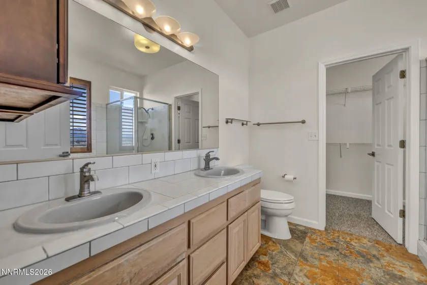 1568 Barker, Gardnerville, Nevada 89410, 5 Bedrooms Bedrooms, ,4 BathroomsBathrooms,Residential,Residential,Barker,260002021