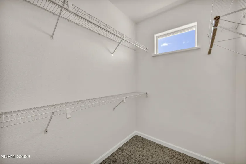 1568 Barker, Gardnerville, Nevada 89410, 5 Bedrooms Bedrooms, ,4 BathroomsBathrooms,Residential,Residential,Barker,260002021