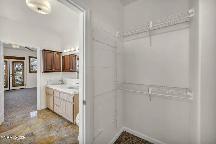 1568 Barker, Gardnerville, Nevada 89410, 5 Bedrooms Bedrooms, ,4 BathroomsBathrooms,Residential,Residential,Barker,260002021