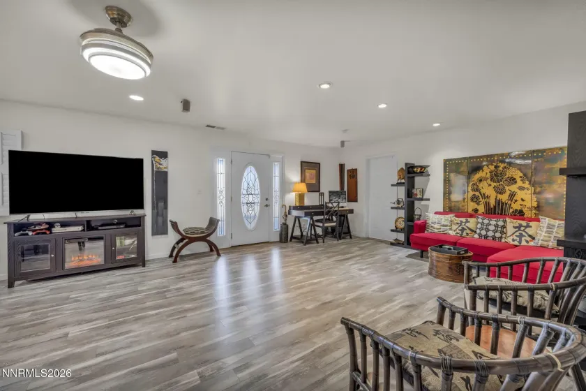 1568 Barker, Gardnerville, Nevada 89410, 5 Bedrooms Bedrooms, ,4 BathroomsBathrooms,Residential,Residential,Barker,260002021