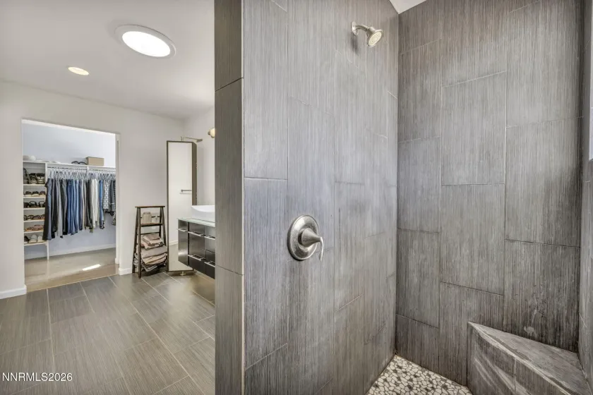 1568 Barker, Gardnerville, Nevada 89410, 5 Bedrooms Bedrooms, ,4 BathroomsBathrooms,Residential,Residential,Barker,260002021