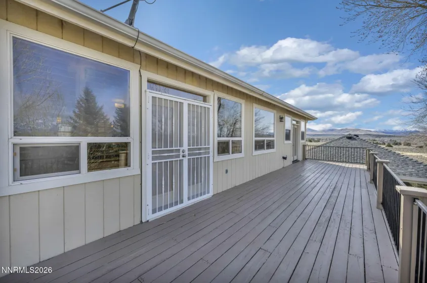 1568 Barker, Gardnerville, Nevada 89410, 5 Bedrooms Bedrooms, ,4 BathroomsBathrooms,Residential,Residential,Barker,260002021