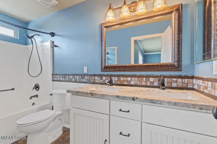 7435 Hinton, Reno, Nevada 89506, 3 Bedrooms Bedrooms, ,2 BathroomsBathrooms,Residential,Residential,Hinton,260002016