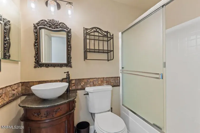 7435 Hinton, Reno, Nevada 89506, 3 Bedrooms Bedrooms, ,2 BathroomsBathrooms,Residential,Residential,Hinton,260002016