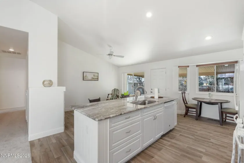 1021 Ricco, Sparks, Nevada 89434, 3 Bedrooms Bedrooms, ,2 BathroomsBathrooms,Residential,Residential,Ricco,260002017