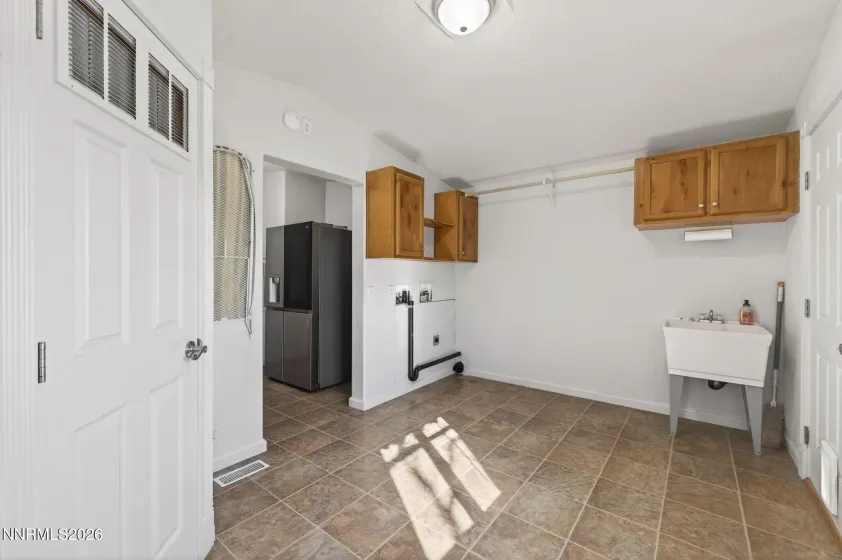 5430 Cox, Fallon, Nevada 89406, 3 Bedrooms Bedrooms, ,2 BathroomsBathrooms,Residential,Residential,Cox,260002019