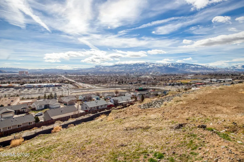 3136 Orrizonte, Reno, Nevada 89512, 3 Bedrooms Bedrooms, ,3 BathroomsBathrooms,Residential,Residential,Orrizonte,260002031