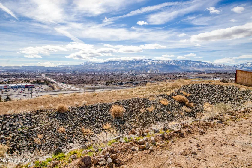 3136 Orrizonte, Reno, Nevada 89512, 3 Bedrooms Bedrooms, ,3 BathroomsBathrooms,Residential,Residential,Orrizonte,260002031