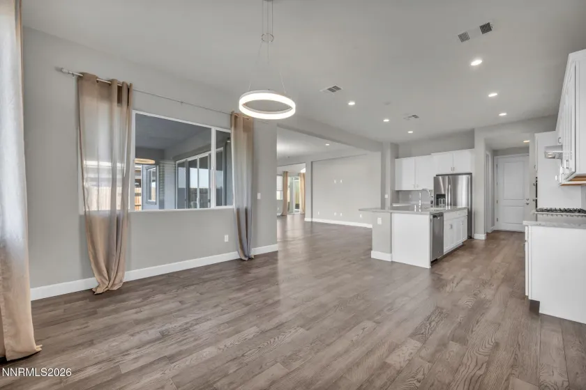 9267 Blue Basin, Reno, Nevada 89521, 5 Bedrooms Bedrooms, ,5 BathroomsBathrooms,Residential,Residential,Blue Basin,260002034