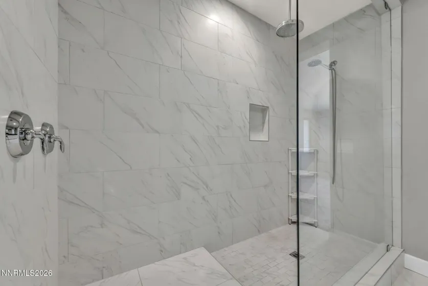 9267 Blue Basin, Reno, Nevada 89521, 5 Bedrooms Bedrooms, ,5 BathroomsBathrooms,Residential,Residential,Blue Basin,260002034