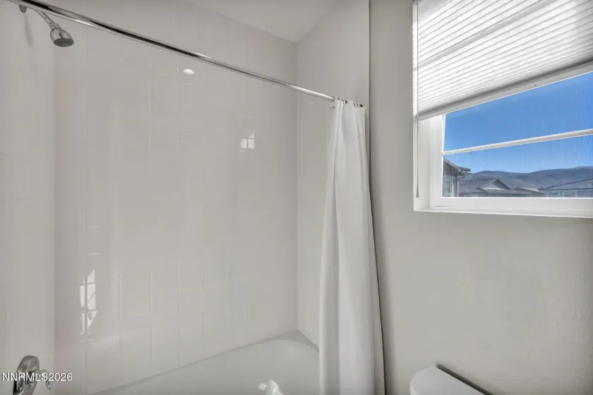 9267 Blue Basin, Reno, Nevada 89521, 5 Bedrooms Bedrooms, ,5 BathroomsBathrooms,Residential,Residential,Blue Basin,260002034