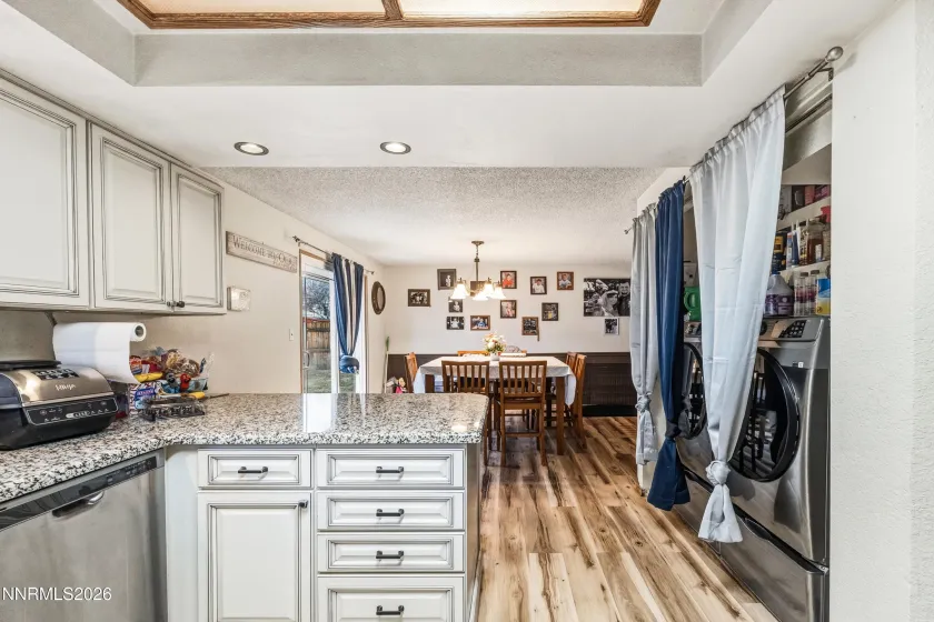 5070 Offenhauser, Winnemucca, Nevada 89445, 5 Bedrooms Bedrooms, ,3 BathroomsBathrooms,Residential,Residential,Offenhauser,260002036