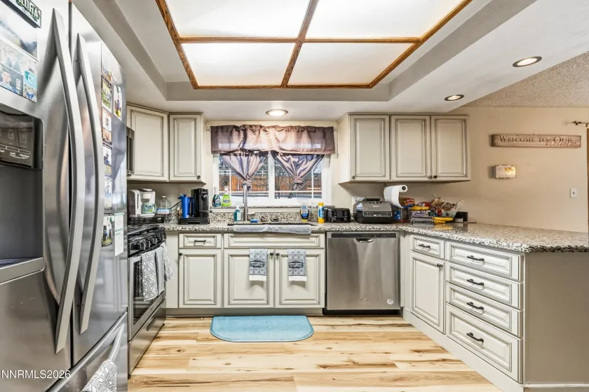 5070 Offenhauser, Winnemucca, Nevada 89445, 5 Bedrooms Bedrooms, ,3 BathroomsBathrooms,Residential,Residential,Offenhauser,260002036