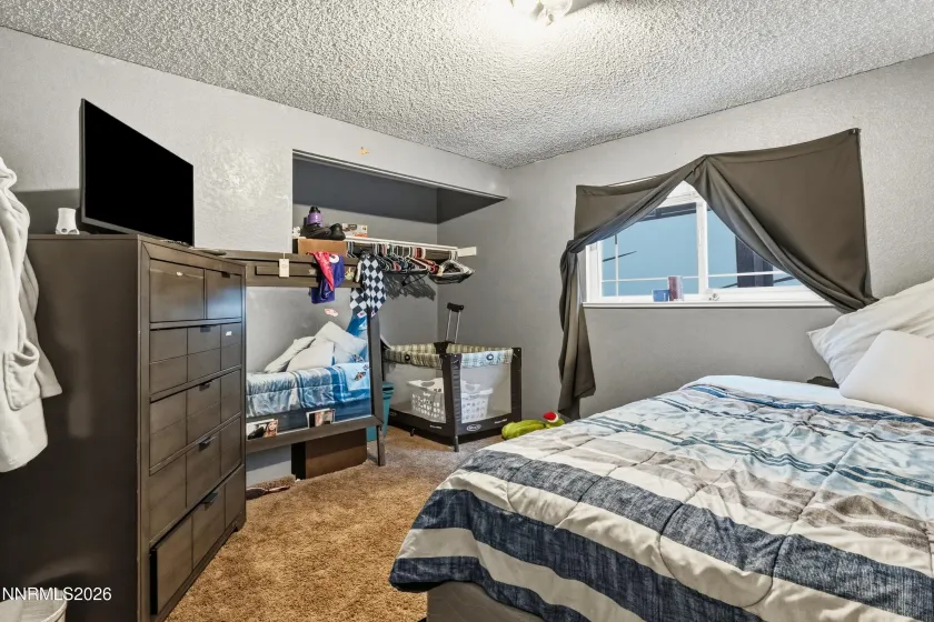 5070 Offenhauser, Winnemucca, Nevada 89445, 5 Bedrooms Bedrooms, ,3 BathroomsBathrooms,Residential,Residential,Offenhauser,260002036