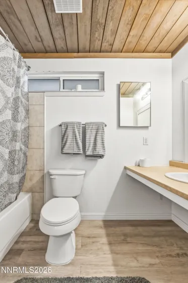 5070 Offenhauser, Winnemucca, Nevada 89445, 5 Bedrooms Bedrooms, ,3 BathroomsBathrooms,Residential,Residential,Offenhauser,260002036