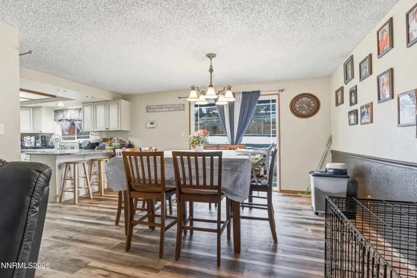 5070 Offenhauser, Winnemucca, Nevada 89445, 5 Bedrooms Bedrooms, ,3 BathroomsBathrooms,Residential,Residential,Offenhauser,260002036