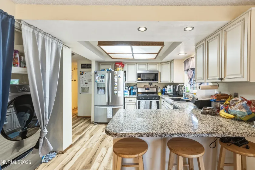 5070 Offenhauser, Winnemucca, Nevada 89445, 5 Bedrooms Bedrooms, ,3 BathroomsBathrooms,Residential,Residential,Offenhauser,260002036