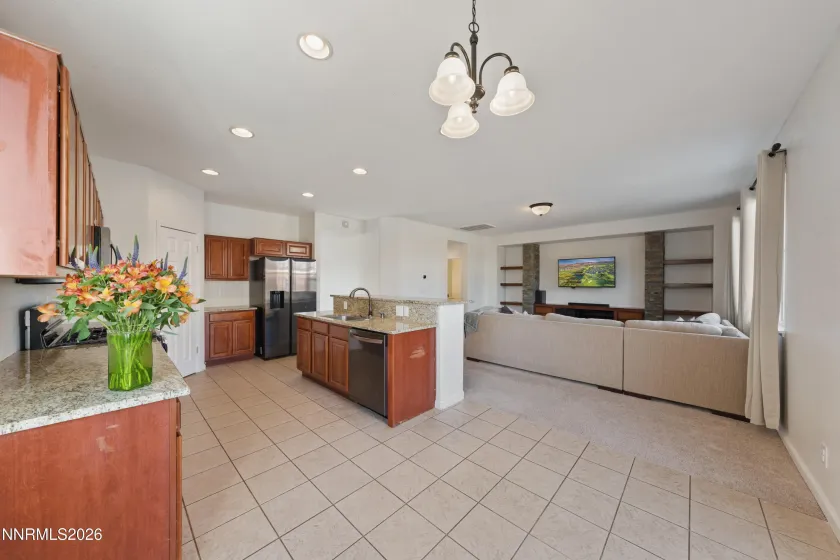 6680 Abbotswood, Sparks, Nevada 89436, 4 Bedrooms Bedrooms, ,3 BathroomsBathrooms,Residential,Residential,Abbotswood,260002037