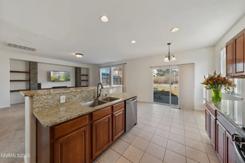 6680 Abbotswood, Sparks, Nevada 89436, 4 Bedrooms Bedrooms, ,3 BathroomsBathrooms,Residential,Residential,Abbotswood,260002037