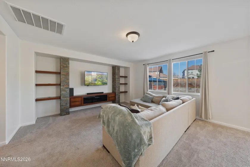 6680 Abbotswood, Sparks, Nevada 89436, 4 Bedrooms Bedrooms, ,3 BathroomsBathrooms,Residential,Residential,Abbotswood,260002037