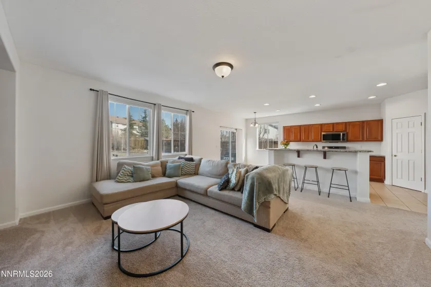 6680 Abbotswood, Sparks, Nevada 89436, 4 Bedrooms Bedrooms, ,3 BathroomsBathrooms,Residential,Residential,Abbotswood,260002037