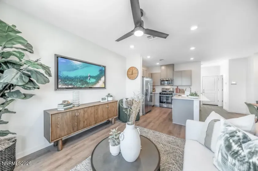 827 Villa, Carson City, Nevada 89701, 2 Bedrooms Bedrooms, ,3 BathroomsBathrooms,Residential,Residential,Villa,260002039