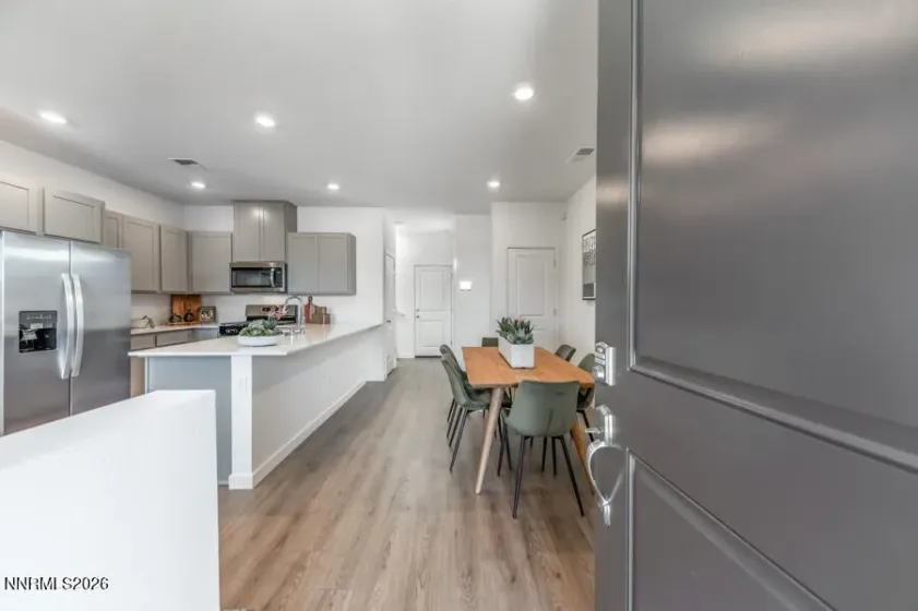 827 Villa, Carson City, Nevada 89701, 2 Bedrooms Bedrooms, ,3 BathroomsBathrooms,Residential,Residential,Villa,260002039