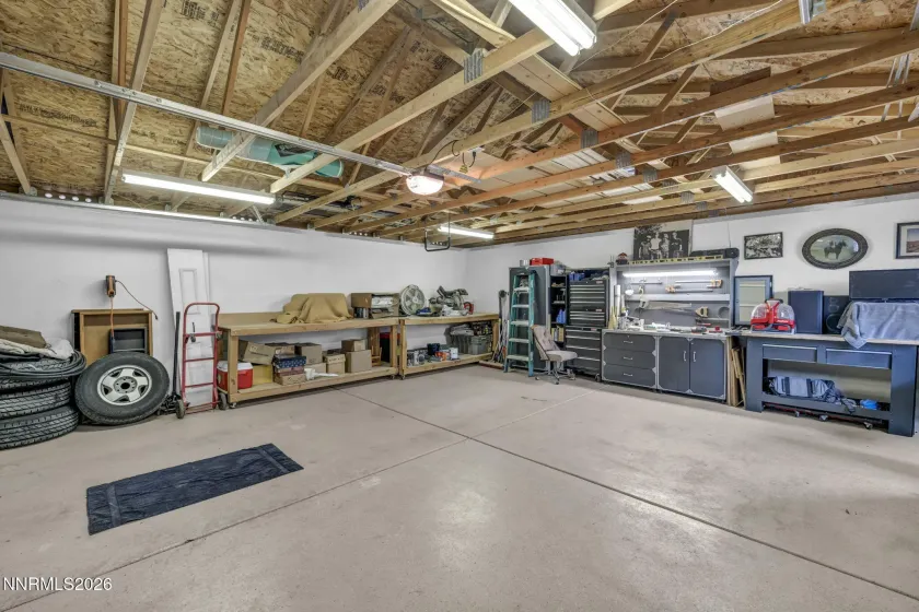 8825 Artesian, Reno, Nevada 89506, 3 Bedrooms Bedrooms, ,2 BathroomsBathrooms,Residential,Residential,Artesian,260002040