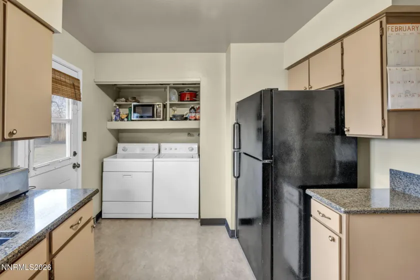 8825 Artesian, Reno, Nevada 89506, 3 Bedrooms Bedrooms, ,2 BathroomsBathrooms,Residential,Residential,Artesian,260002040