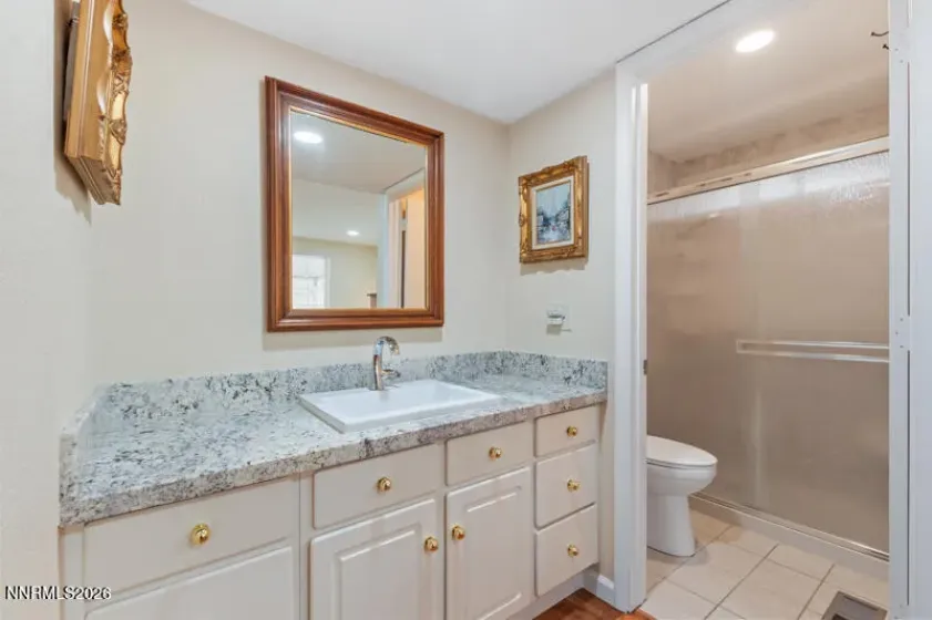 2207 Howard, Sparks, Nevada 89434, 4 Bedrooms Bedrooms, ,3 BathroomsBathrooms,Residential,Residential,Howard,260002042