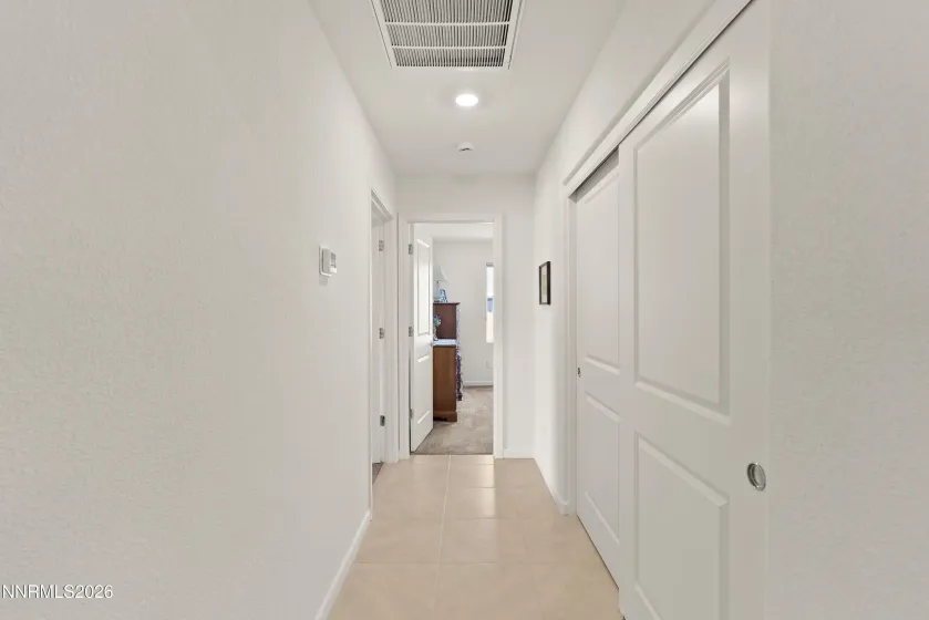 594 Pine Creek, Dayton, Nevada 89403, 4 Bedrooms Bedrooms, ,3 BathroomsBathrooms,Residential,Residential,Pine Creek,260002043