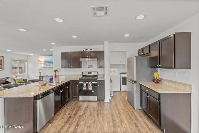 509 Paradise Valley, Reno, Nevada 89506, 2 Bedrooms Bedrooms, ,2 BathroomsBathrooms,Residential,Residential,Paradise Valley,260002045