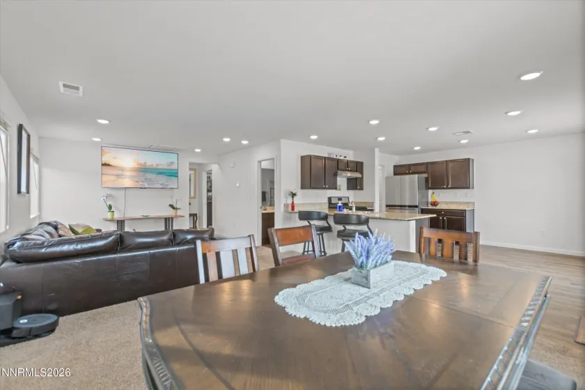 509 Paradise Valley, Reno, Nevada 89506, 2 Bedrooms Bedrooms, ,2 BathroomsBathrooms,Residential,Residential,Paradise Valley,260002045