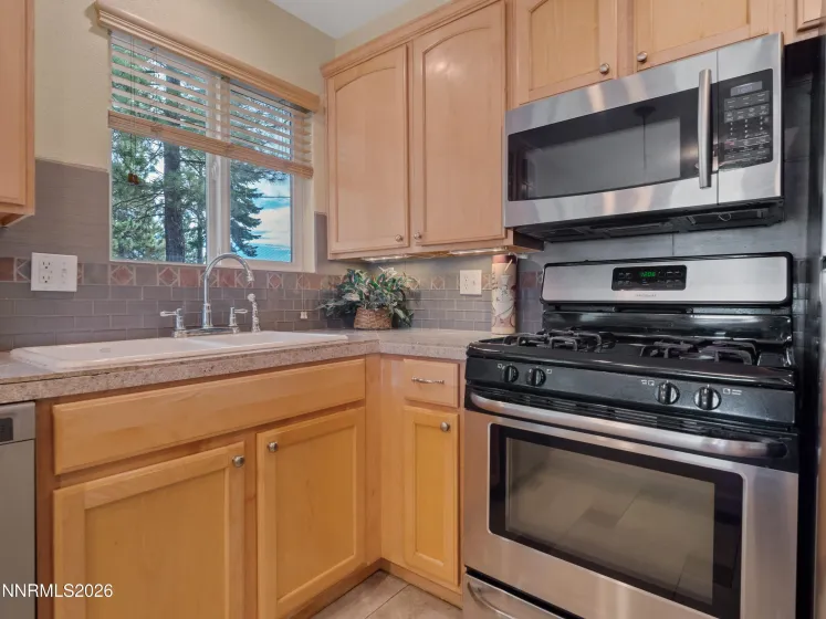 761 Milky Way, Stateline, Nevada 89449, 2 Bedrooms Bedrooms, ,1 BathroomBathrooms,Residential,Residential,Milky Way,260002050