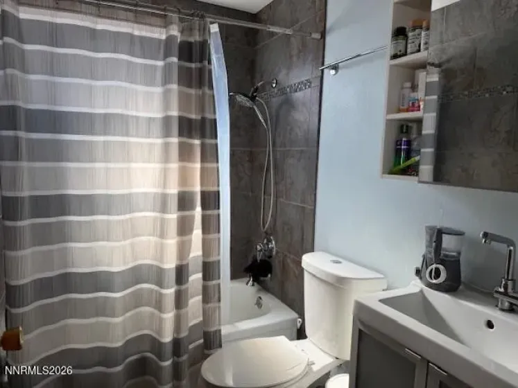 920 Ruby, Carson City, Nevada 89705, 3 Bedrooms Bedrooms, ,2 BathroomsBathrooms,Residential,Residential,Ruby,260002051