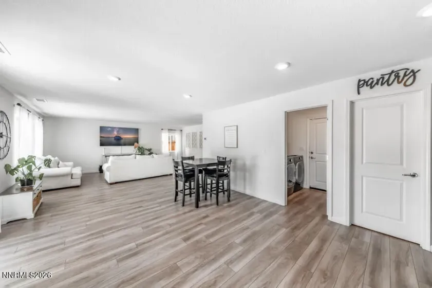 8976 Quail Falls, Reno, Nevada 89506, 3 Bedrooms Bedrooms, ,3 BathroomsBathrooms,Residential,Residential,Quail Falls,260002049