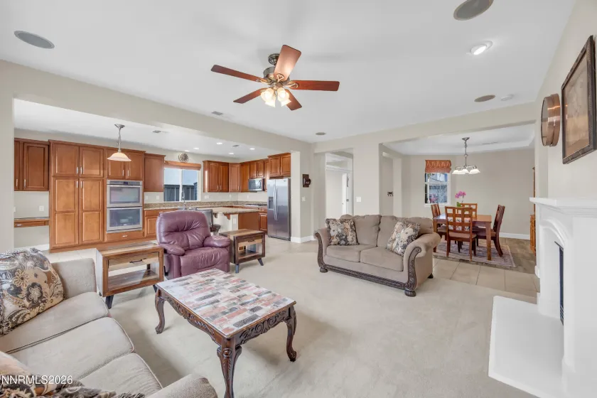 7119 Coldwater, Sparks, Nevada 89436, 3 Bedrooms Bedrooms, ,2 BathroomsBathrooms,Residential,Residential,Coldwater,260002053