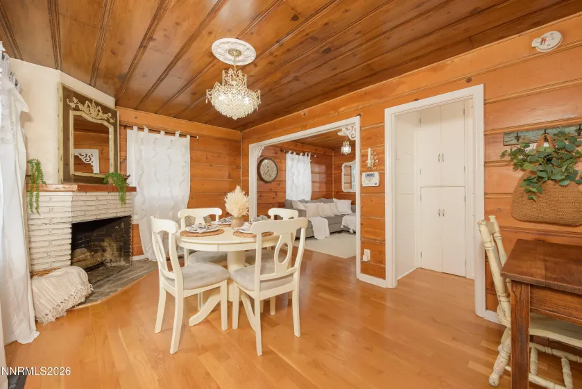 971 Melba, Reno, Nevada 89503, 2 Bedrooms Bedrooms, ,1 BathroomBathrooms,Residential,Residential,Melba,260002055