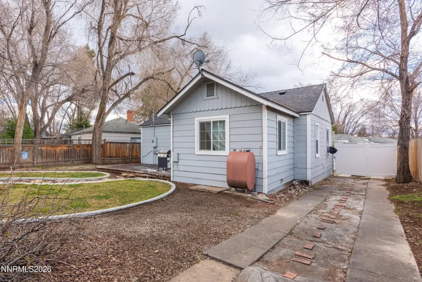 971 Melba, Reno, Nevada 89503, 2 Bedrooms Bedrooms, ,1 BathroomBathrooms,Residential,Residential,Melba,260002055