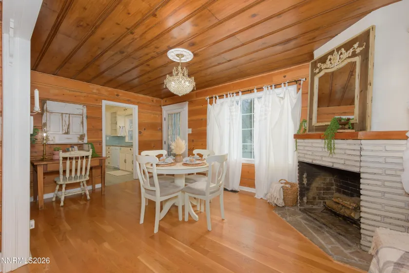 971 Melba, Reno, Nevada 89503, 2 Bedrooms Bedrooms, ,1 BathroomBathrooms,Residential,Residential,Melba,260002055