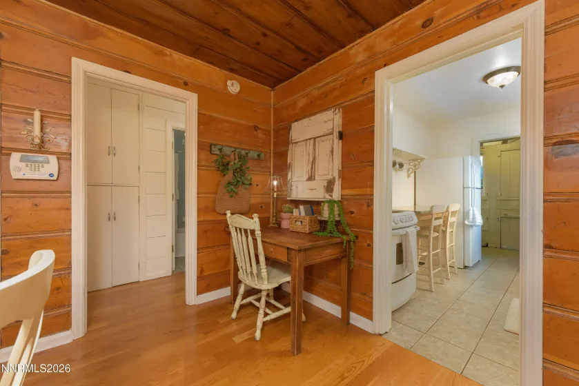 971 Melba, Reno, Nevada 89503, 2 Bedrooms Bedrooms, ,1 BathroomBathrooms,Residential,Residential,Melba,260002055