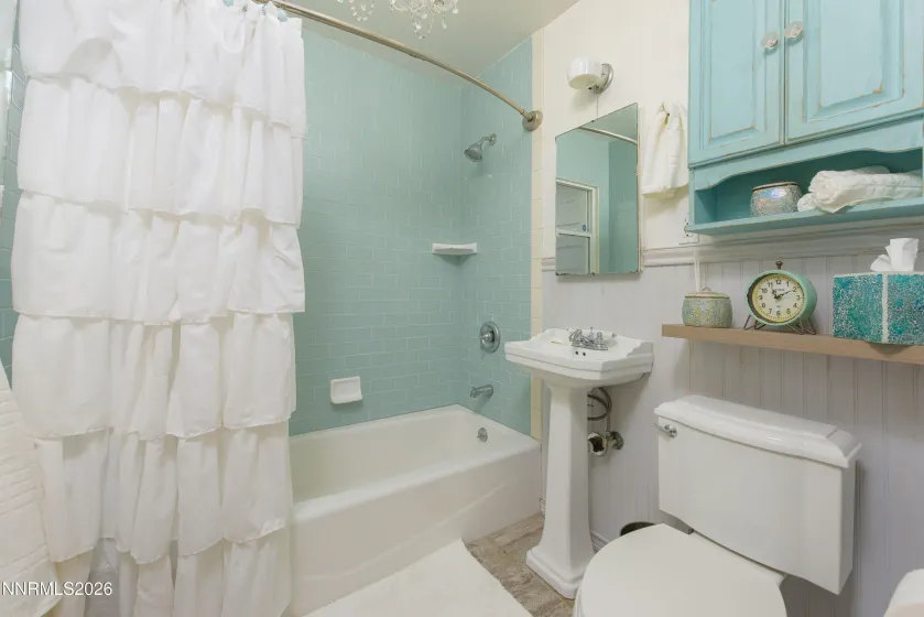 971 Melba, Reno, Nevada 89503, 2 Bedrooms Bedrooms, ,1 BathroomBathrooms,Residential,Residential,Melba,260002055