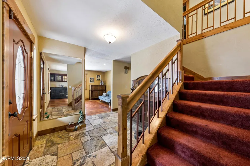 2361 Tolteca, South Lake Tahoe, California 96150, 5 Bedrooms Bedrooms, ,4 BathroomsBathrooms,Residential,Residential,Tolteca,260002058