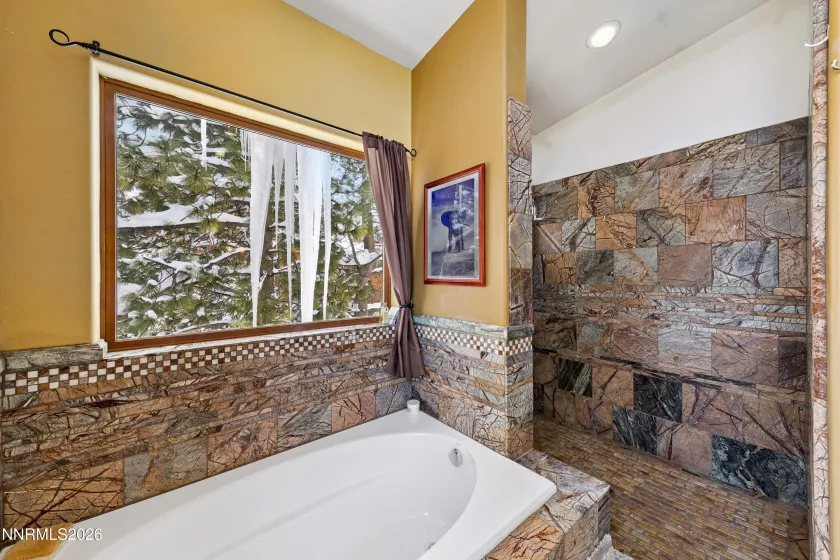 2361 Tolteca, South Lake Tahoe, California 96150, 5 Bedrooms Bedrooms, ,4 BathroomsBathrooms,Residential,Residential,Tolteca,260002058