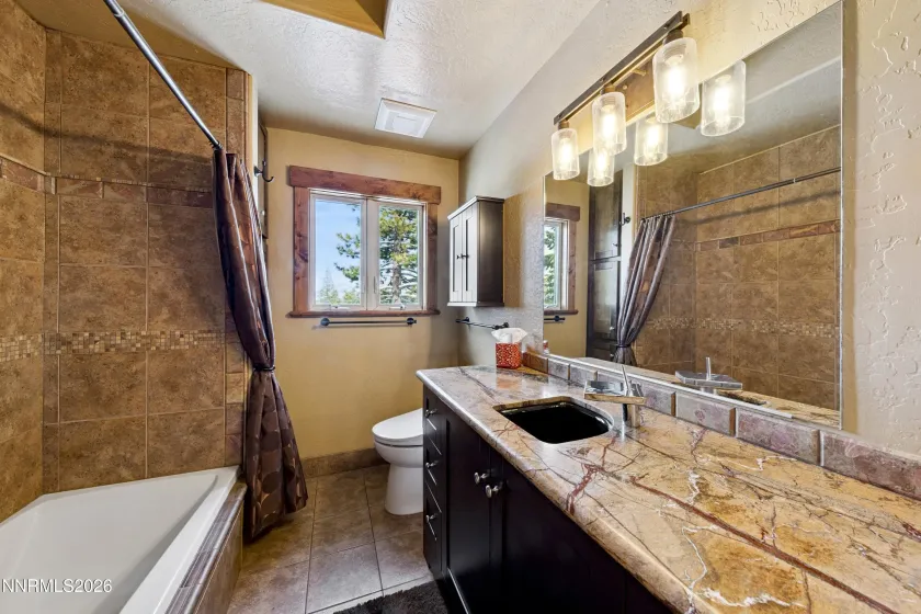 2361 Tolteca, South Lake Tahoe, California 96150, 5 Bedrooms Bedrooms, ,4 BathroomsBathrooms,Residential,Residential,Tolteca,260002058