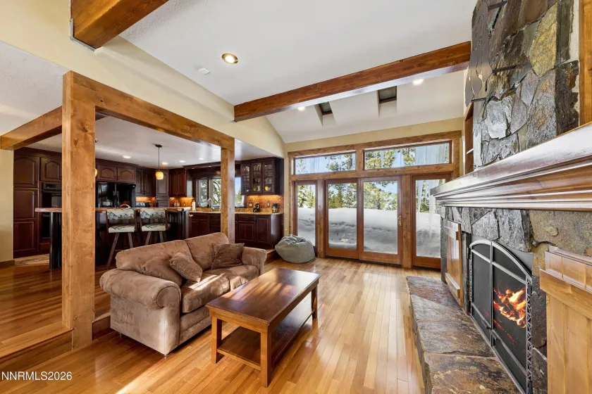 2361 Tolteca, South Lake Tahoe, California 96150, 5 Bedrooms Bedrooms, ,4 BathroomsBathrooms,Residential,Residential,Tolteca,260002058