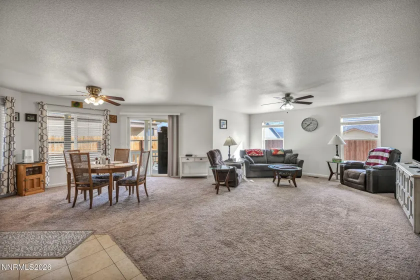 806 Karry, Fallon, Nevada 89406, 3 Bedrooms Bedrooms, ,2 BathroomsBathrooms,Residential,Residential,Karry,260002059